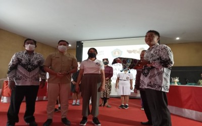 SISWA PKL 2022 SMKN 4 BANGLI DITERIMA LANGSUNG OLEH DUNIA KERJA